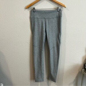 Outdoor Voices size medium light blue/gray thin strip l high waisted leggings